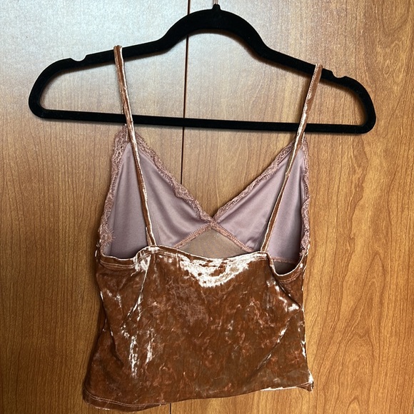 Crushed Velvet Rose Gold Crop Tank - Picture 3 of 3